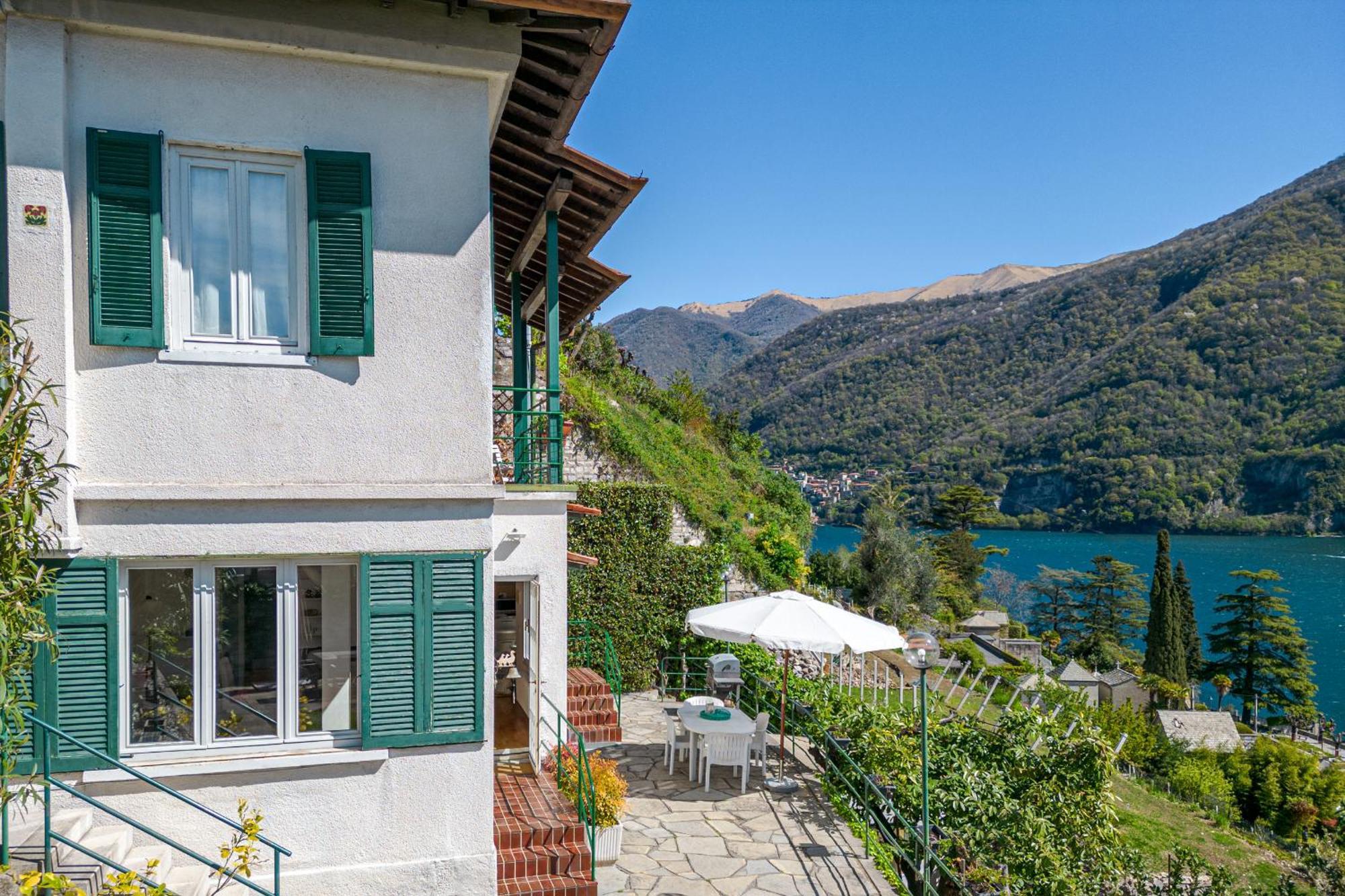 Casa Bambu - Splendida Vista Lago E Posto Auto Laglio Exterior photo